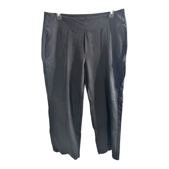 Athleta Eastbound Straight Leg Pant Black Size 14 Pleated Stretchy Pockets Zip - Picture 1 of 7